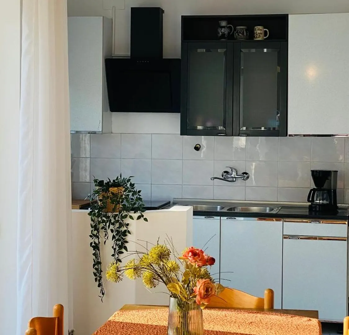 Great Holidays At Apartments Nada&Metti In Medulin Croatia