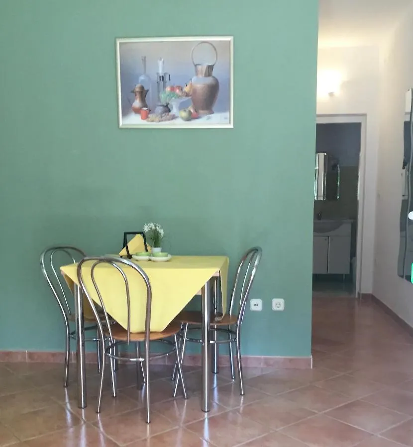 Great Holidays At Apartments Nada&Metti In Medulin 0*,  Croatia