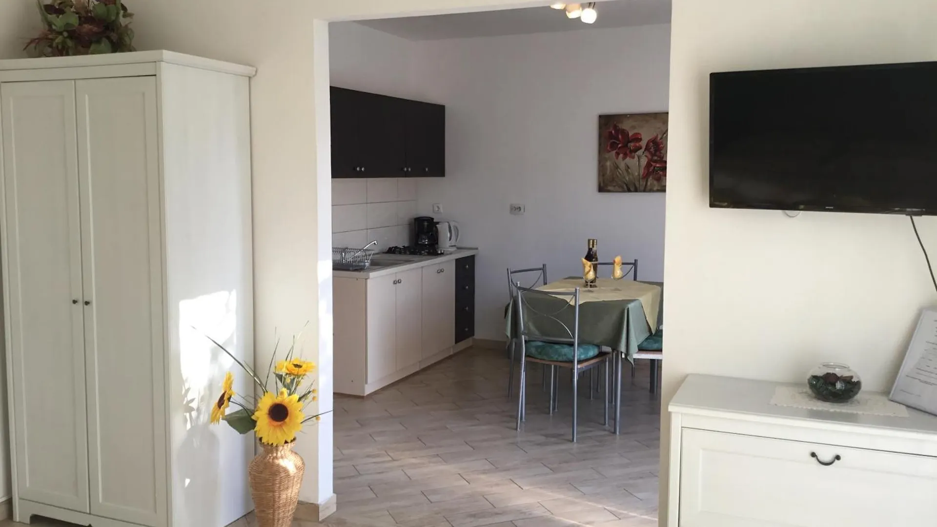 Great Holidays At Apartments Nada&Metti In Medulin